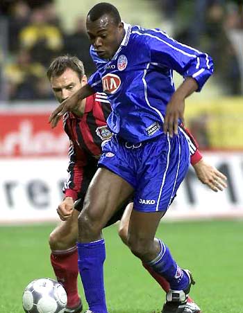 仅仅是一场 仅仅是一场